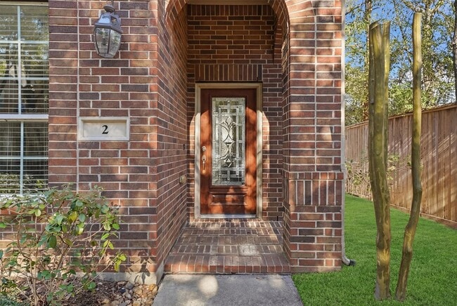 Photo - 2 Bettina Ln