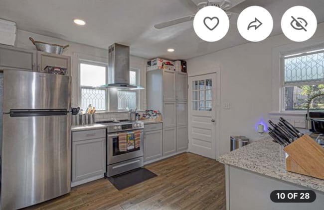 Photo - 2610 Marion St