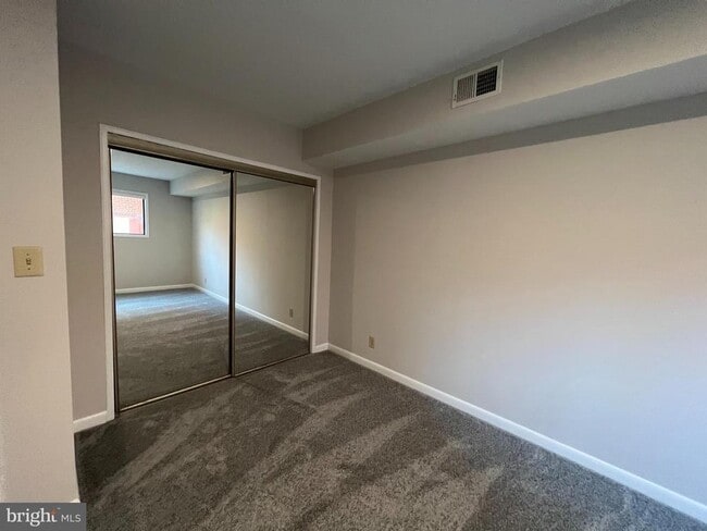 Photo - 2704 Dartmouth Rd Unidad 4