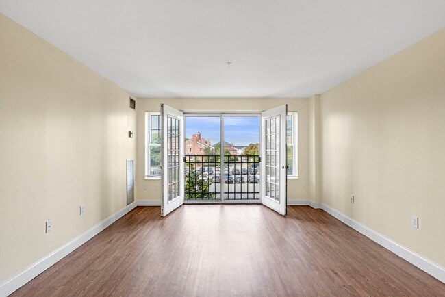 Photo - 11 Church St Unit 307