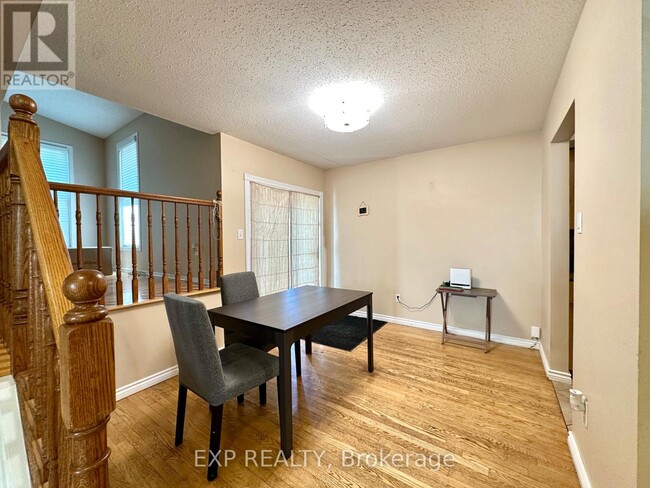 Photo - 35 Barra Ave