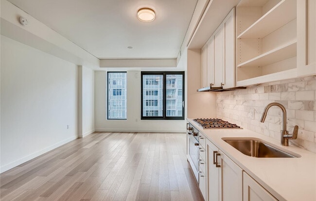 Photo - 1750 Wewatta St Unit 1105