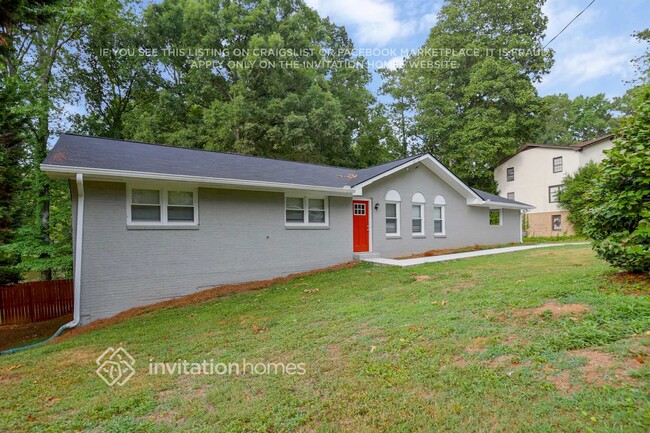 Building Photo - 246 Sandra Dr NW Rental