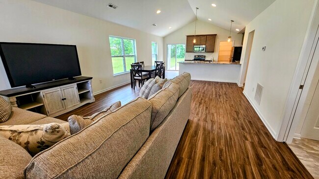 Photo - 178 Sitting Bull Dr