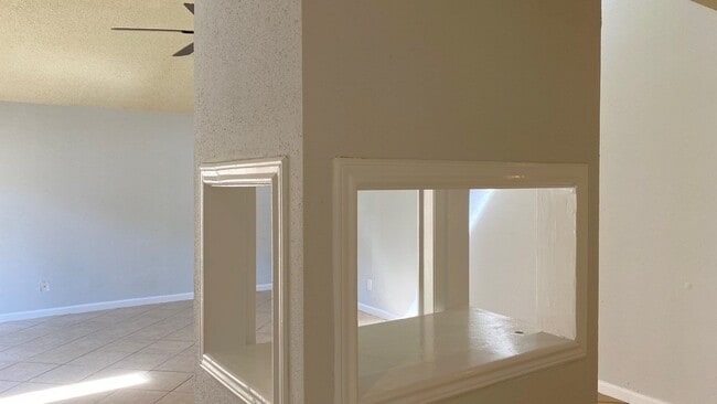 Building Photo - 11231 Glenforest Dr