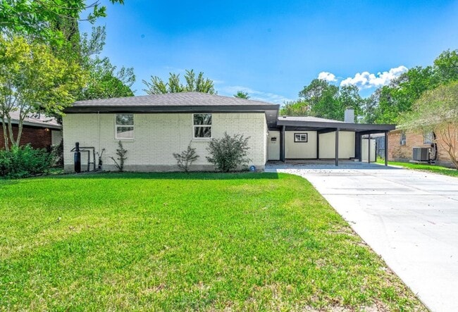 Photo - 2113 21st Ave N