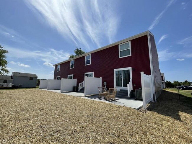 Photo - 4757 Ledgewood Dr