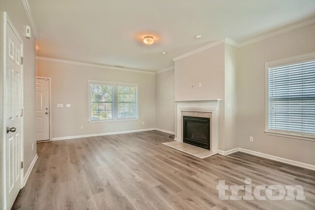 Photo - 657 Shellbark Dr