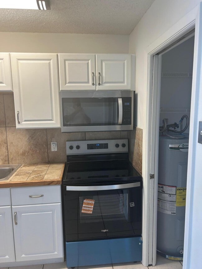 Photo - 2349 NE Rustic Way