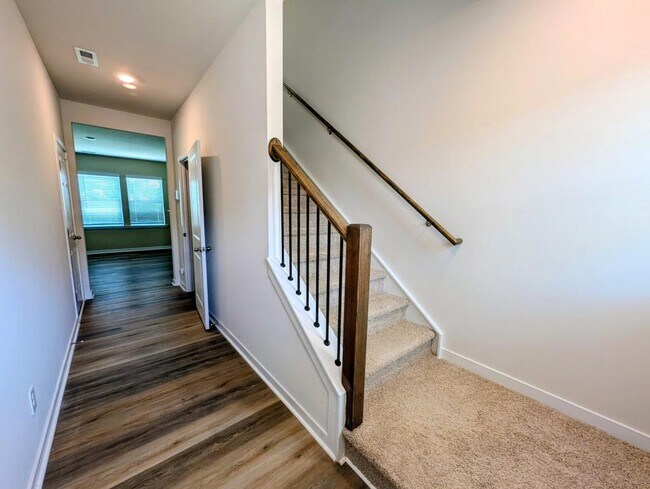 Photo - 3029 Ora Smith Rd