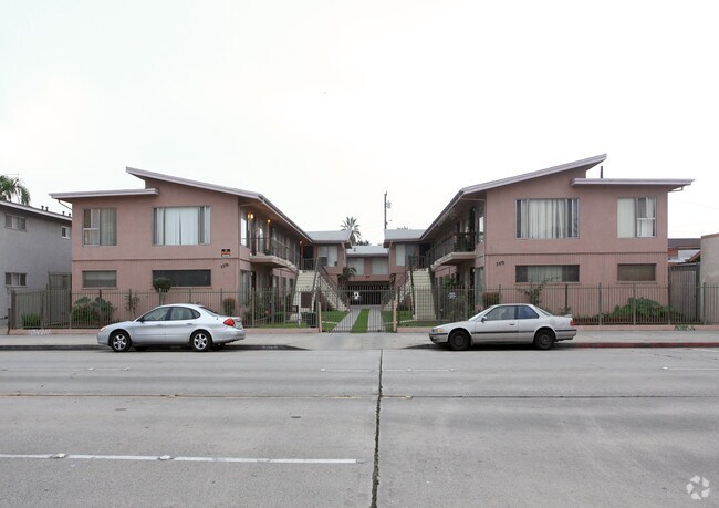 Primary Photo - 3372-3376 Martin Luther King Jr Blvd