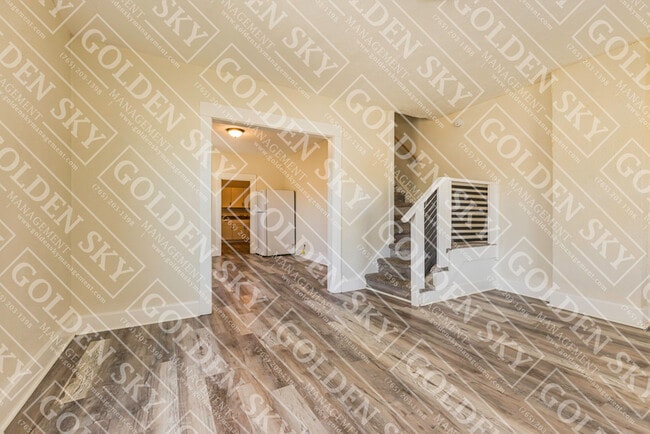 Photo - 1823 Grand Ave