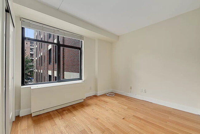 Photo - 2 bedroom 2 bathroom for immediate move in.