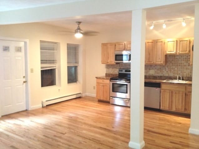 Photo - 96 Berkshire St Unidad 2 1A