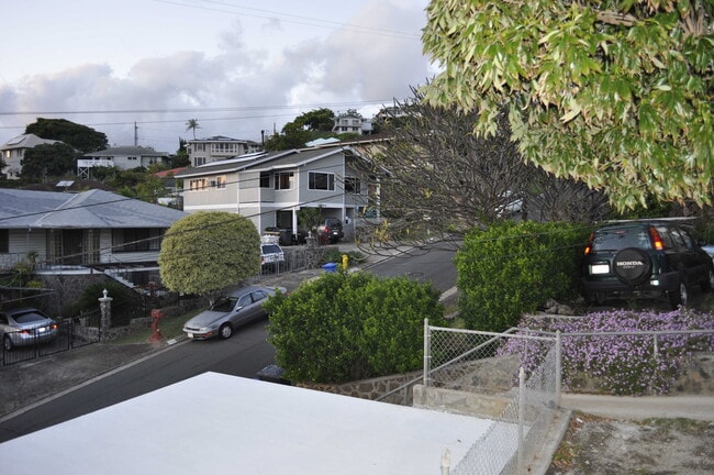 Photo - 1387 Frank St