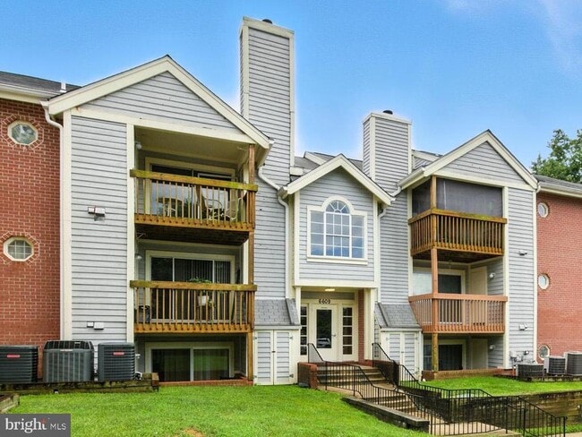 Building Photo - 6609 Rapid Water Way Unit 201 Rental