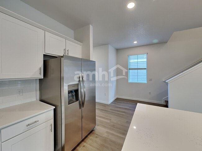 Photo - 26101 E Calhoun Pl