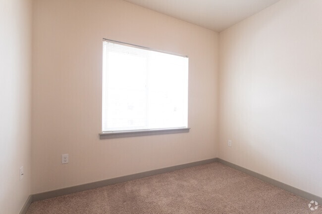 2BR,2BA-898SF