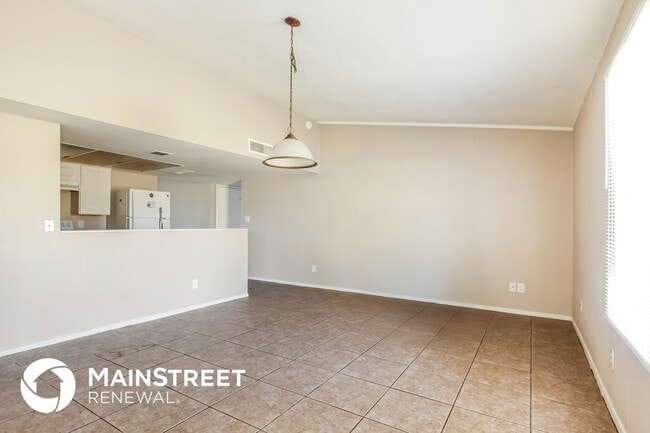 Photo - 4228 N 85th Dr