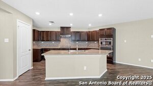 Photo - 2096 Brandywine Dr