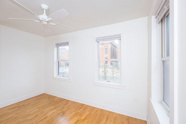 Photo - 1211 Broadway Unit Apt 3