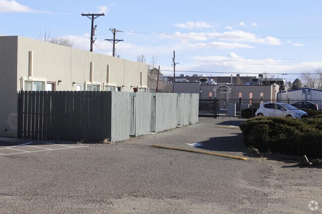 Building Photo - 3429 Aztec Rd NE Unit Apt C
