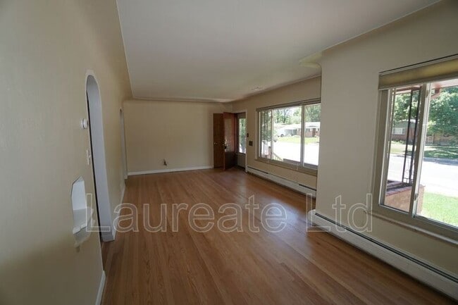 Photo - 1003 W Shepperd Ave