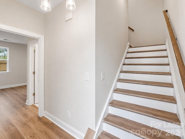 Photo - 8931 Sharonbrook Dr
