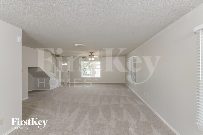2652 Westover View