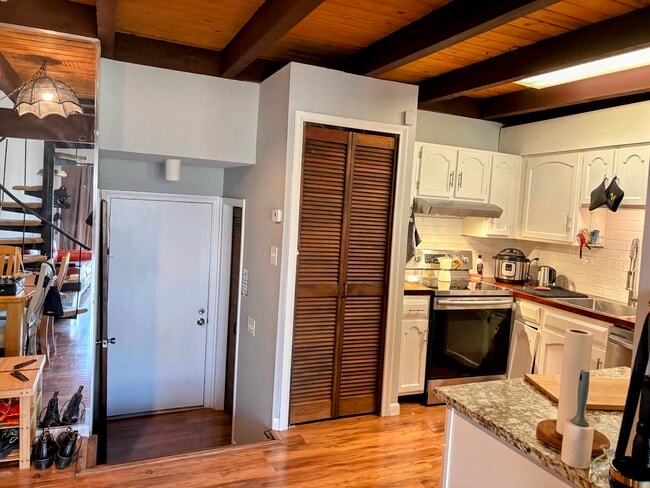 Photo - 14B Country Squire Dr Unidad 14 B Country Squire Drive