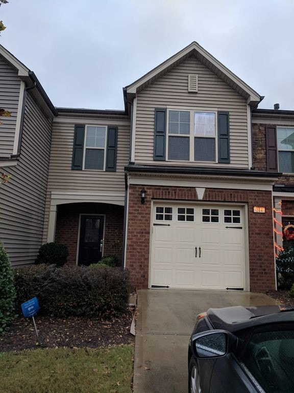 Photo - 214 Brier Crossings Loop