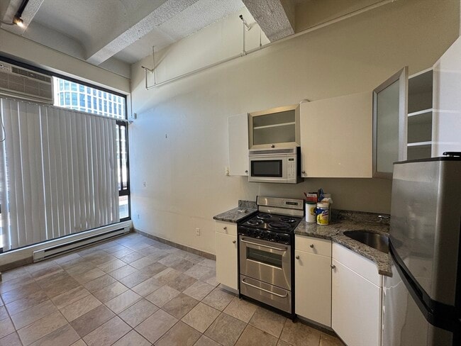Photo - 12 Stoneholm St Unit 517