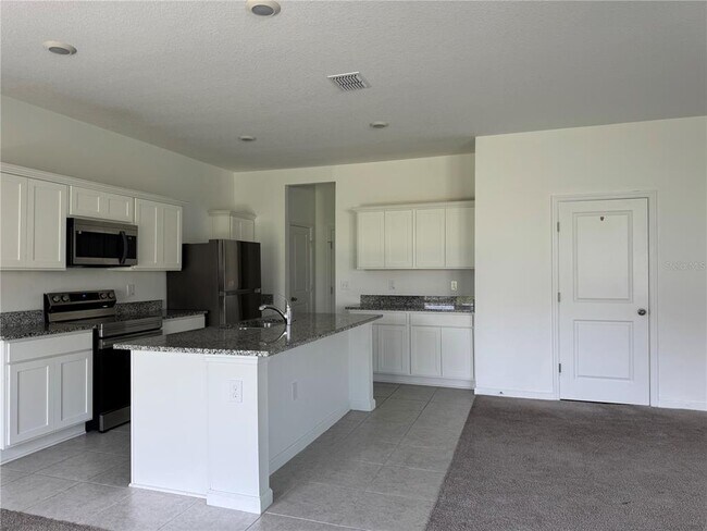 Photo - 2669 Buttercup Ave