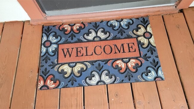 Photo - 9835 Willow Creek Commerce Dr