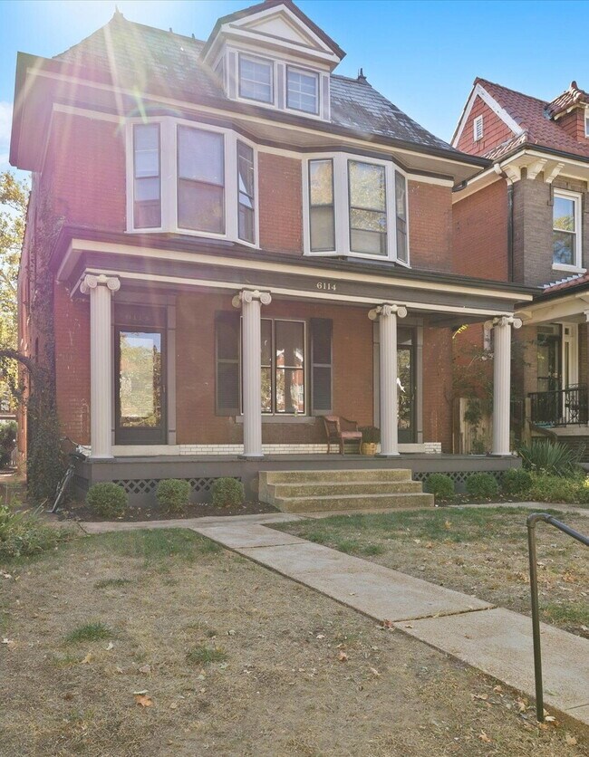 Building Photo - 6114 Waterman Blvd