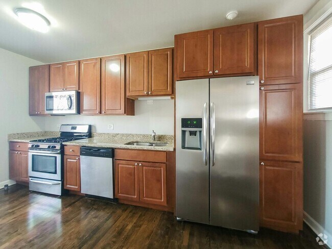 Building Photo - 5075 N Wolcott Ave Unit 1 Rental