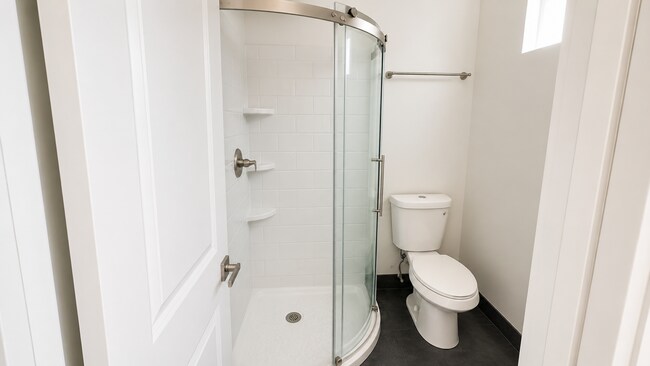 Photo - 1532 E 2nd Street