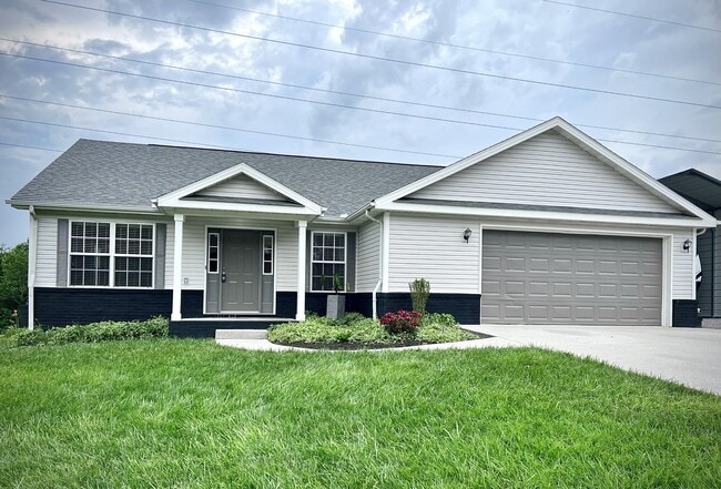 Building Photo - 3905 Hillside Terrace Ln