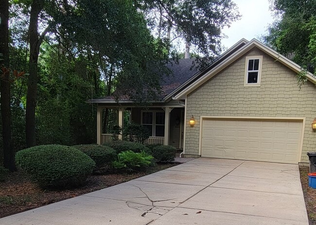 Building Photo - Beautiful 3 Bedroom/2 Bath home in Madera