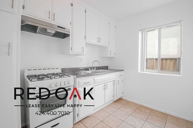 Photo - 946 S Carondelet St Unit 5