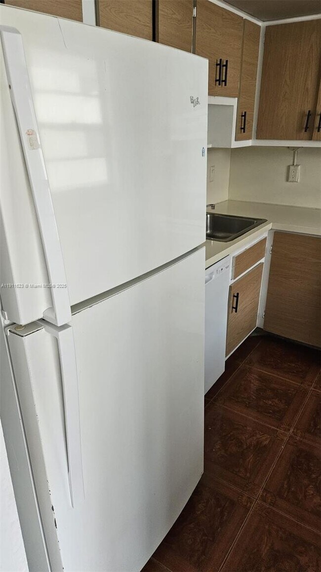 Photo - 15600 NW 7th Ave Unit 405