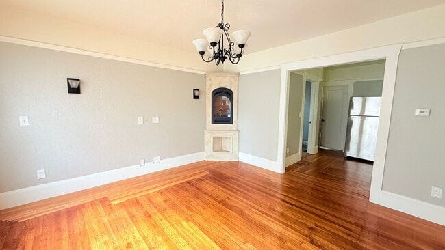 Photo - 1235 Broadway Unit A