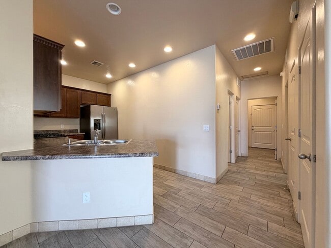 Photo - 2BR/2BA/2GA, 1409 sq.ft. rental in Sierra Vista, AZ