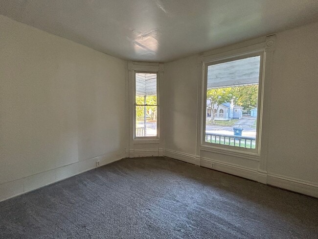 210 S 4th St Unit A/1