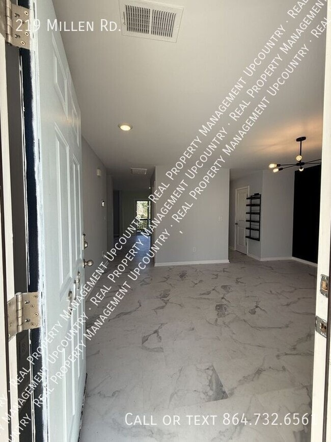Photo - 219 Millen Dr