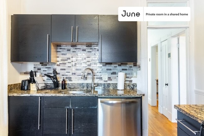 Photo - Room in Shared 4 bed/1 bath home Unit B