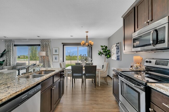 Photo - 681 Roberts Road