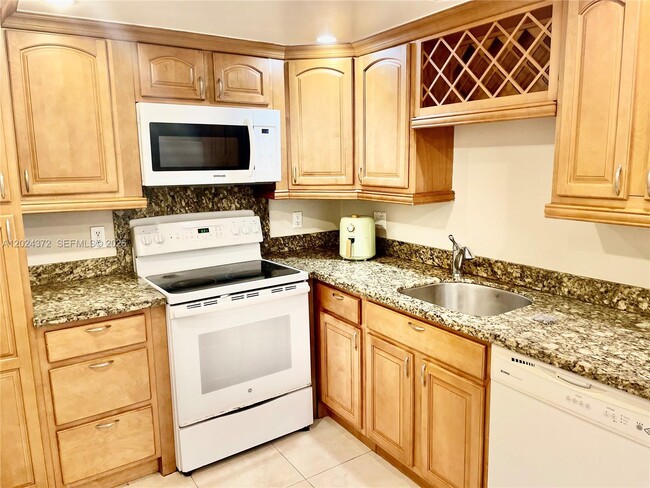 Photo - 400 Kings Point Dr Unit 829