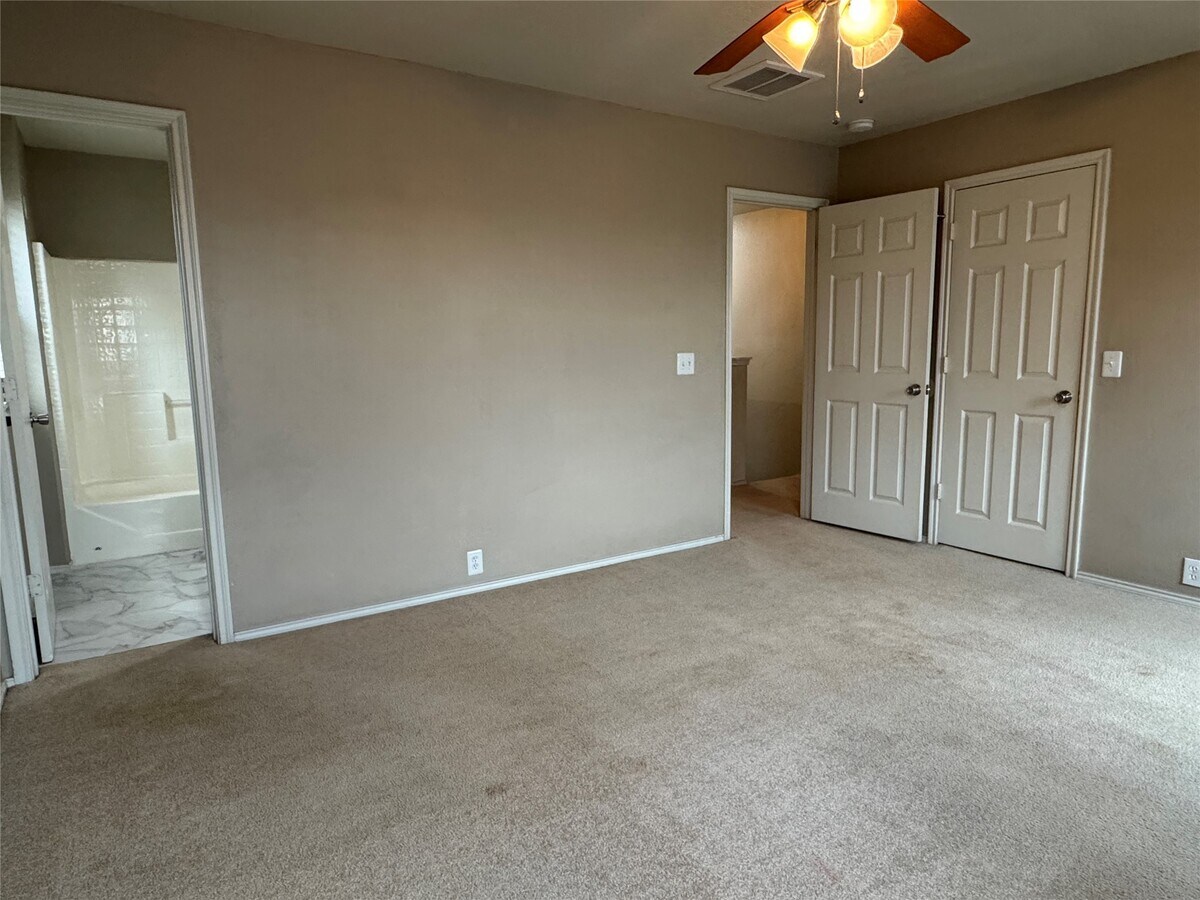 Photo - 16875 Mammoth Springs Dr