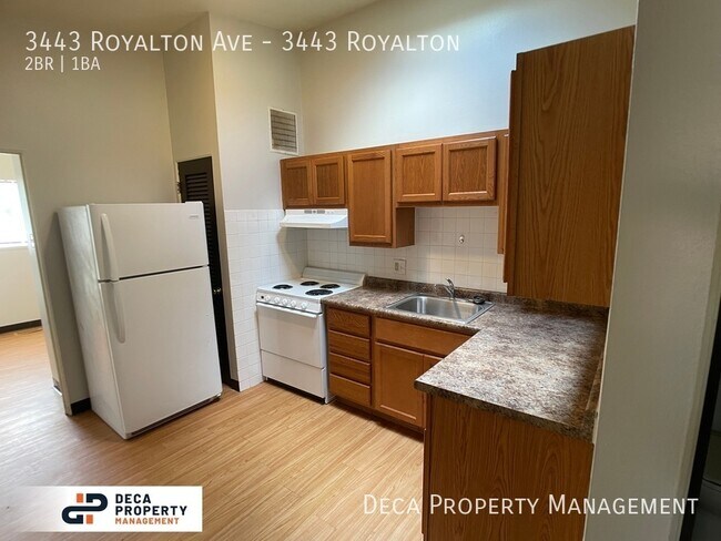 Photo - 2 Bedroom 1 Bathroom Apartment Unit 3443 Royalton